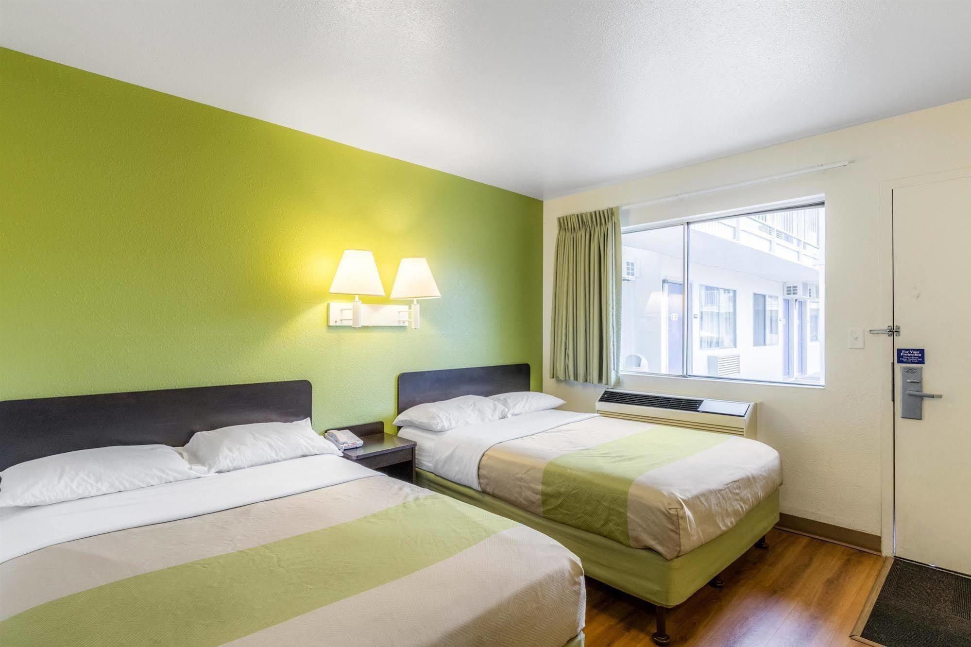 Motel 6-Green Bay, Wi Экстерьер фото